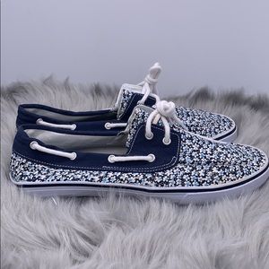 austin trading company shoes canvas